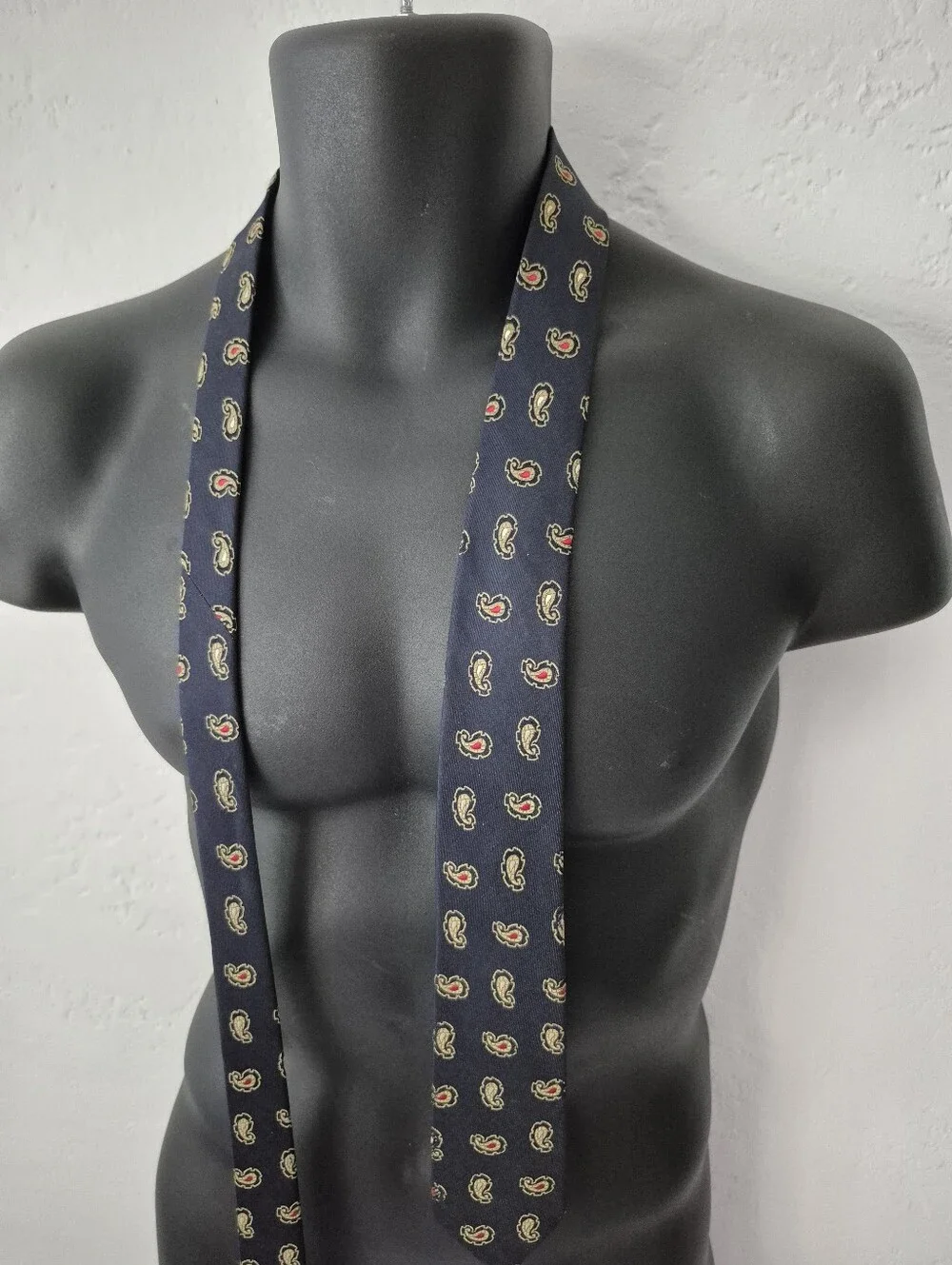 Vintage 60s Narrow Navy Paisley Tie